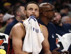 TK体育直播-包含库里迎来五赛季高光表现，巴黎圣日耳曼球迷沸腾！的词条