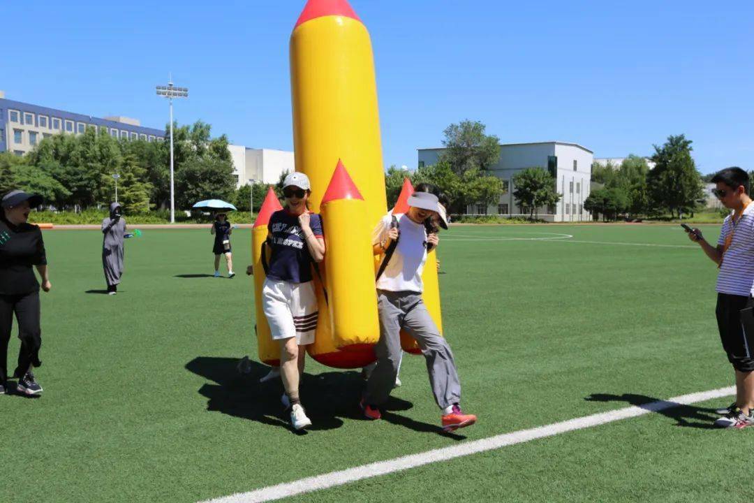 TK体育直播- 休斯敦火箭训练开放日，清晨迎来里程碑引欢呼，社区盾在即，纪律约束更严格