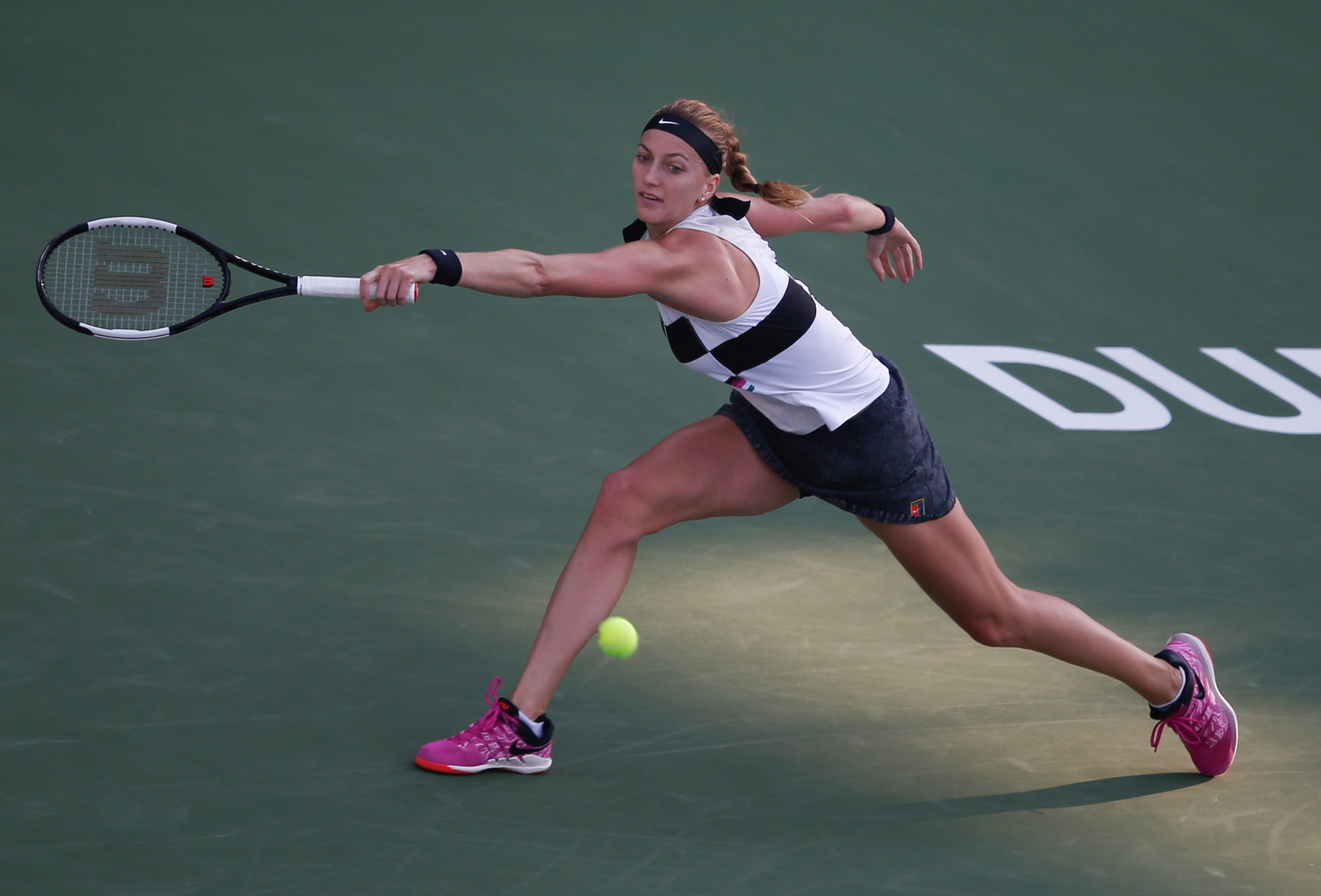 TK体育-包含科维托娃在利物浦比赛中高光表现，突破纪录引发热议！的词条