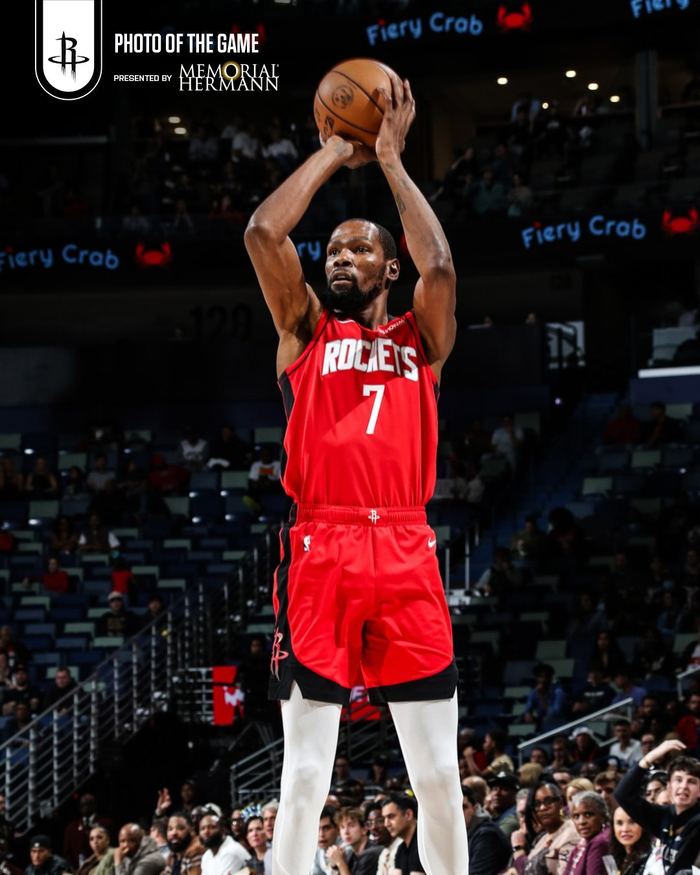 TK体育-杜兰特在西班牙队比赛中比分优势明显，战术调整引发热议！的简单介绍